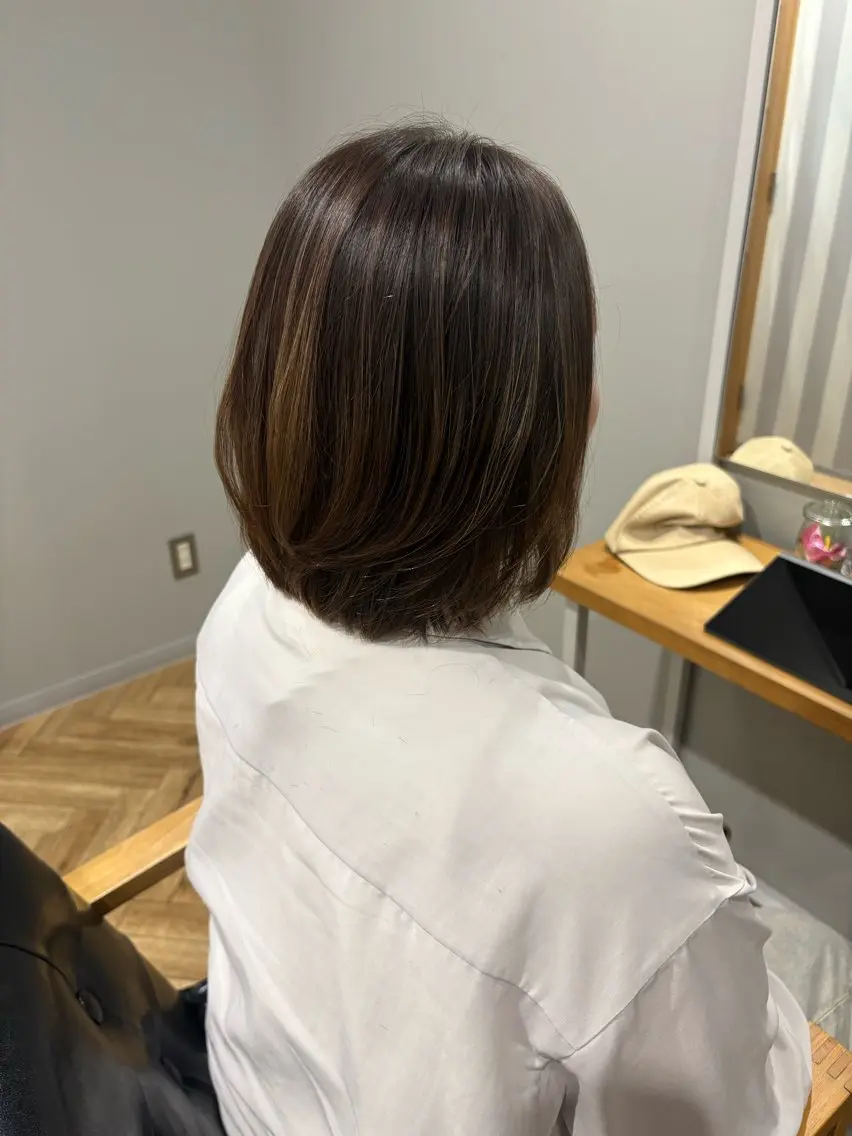 ミディアム カット 縮毛矯正 小堀 いぶきのヘアスタイル