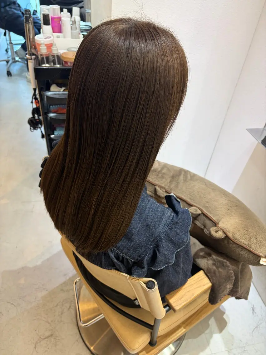 セミロング カット ヘアカラー トリートメント ✨色持ちの良い艶 カラー✨蟹江真世のヘアスタイル