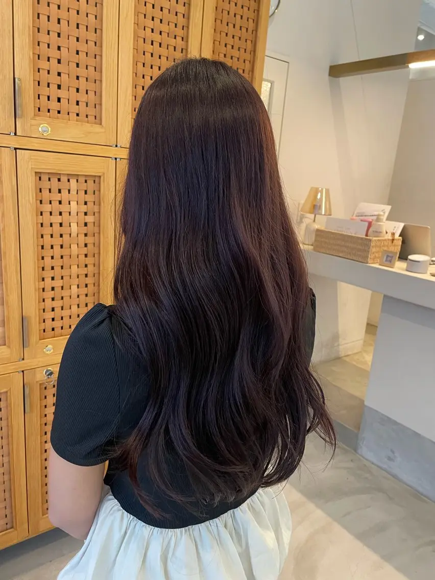 ロング カラー ヘアカラー 城市 虹璃のヘアスタイル