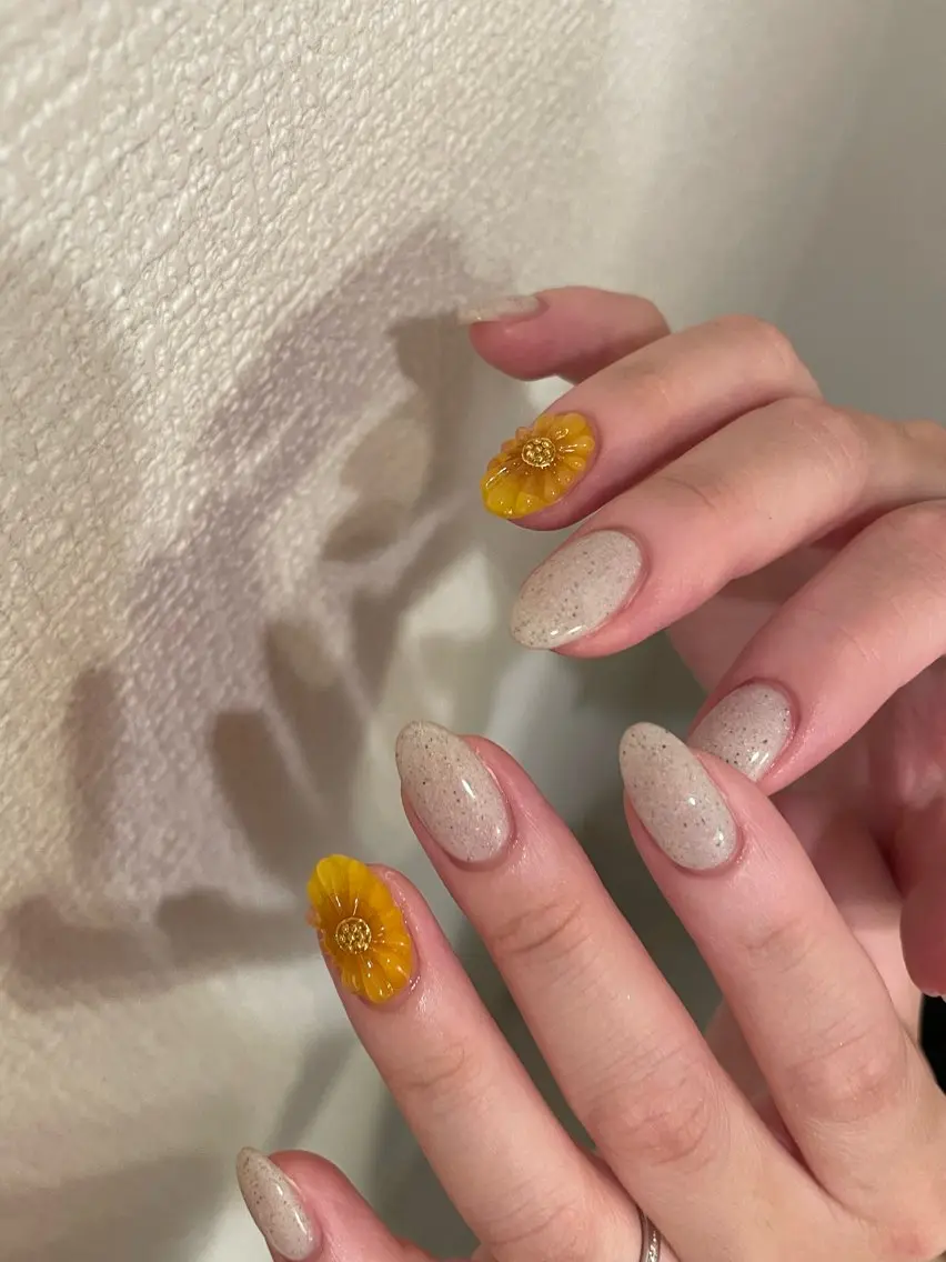 ネイル Ami 🦥のネイルデザイン