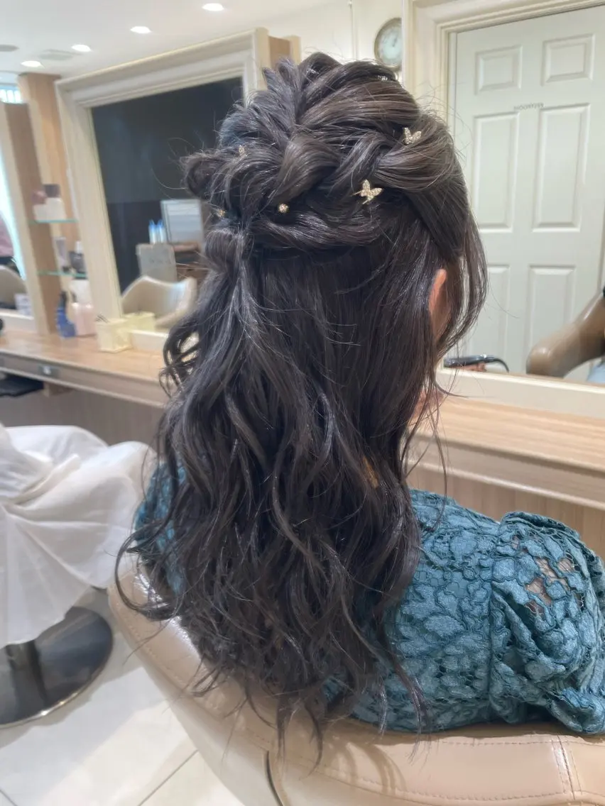 ロング ヘアアレンジ ヘアセット 韓国ヘアメイク🎀/ 縮毛矯正✨山本媛香のヘアスタイル