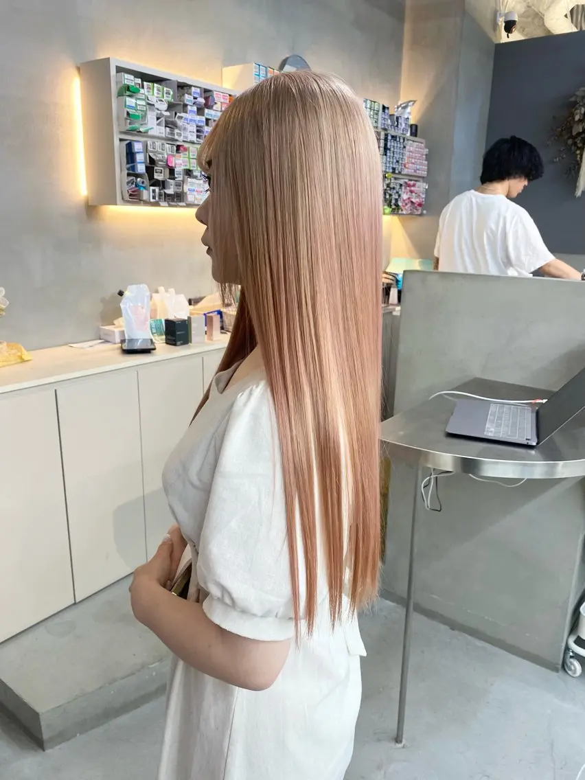 ロング カラー ヘアカラー 前橋 姫奈のヘアスタイル