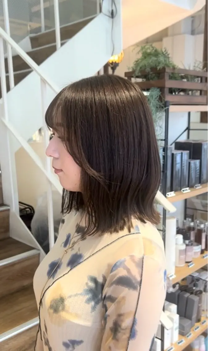 ミディアム カラー ボブ カット ヘアカラー 石野 友唯のヘアスタイル