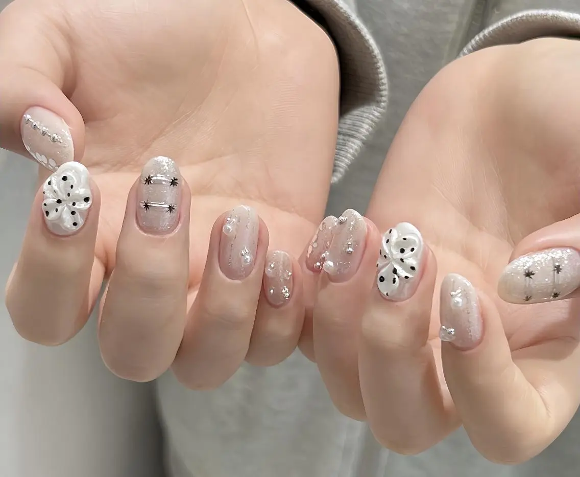 ネイル ハンドネイル 🎀 KiKi_nailのネイルデザイン