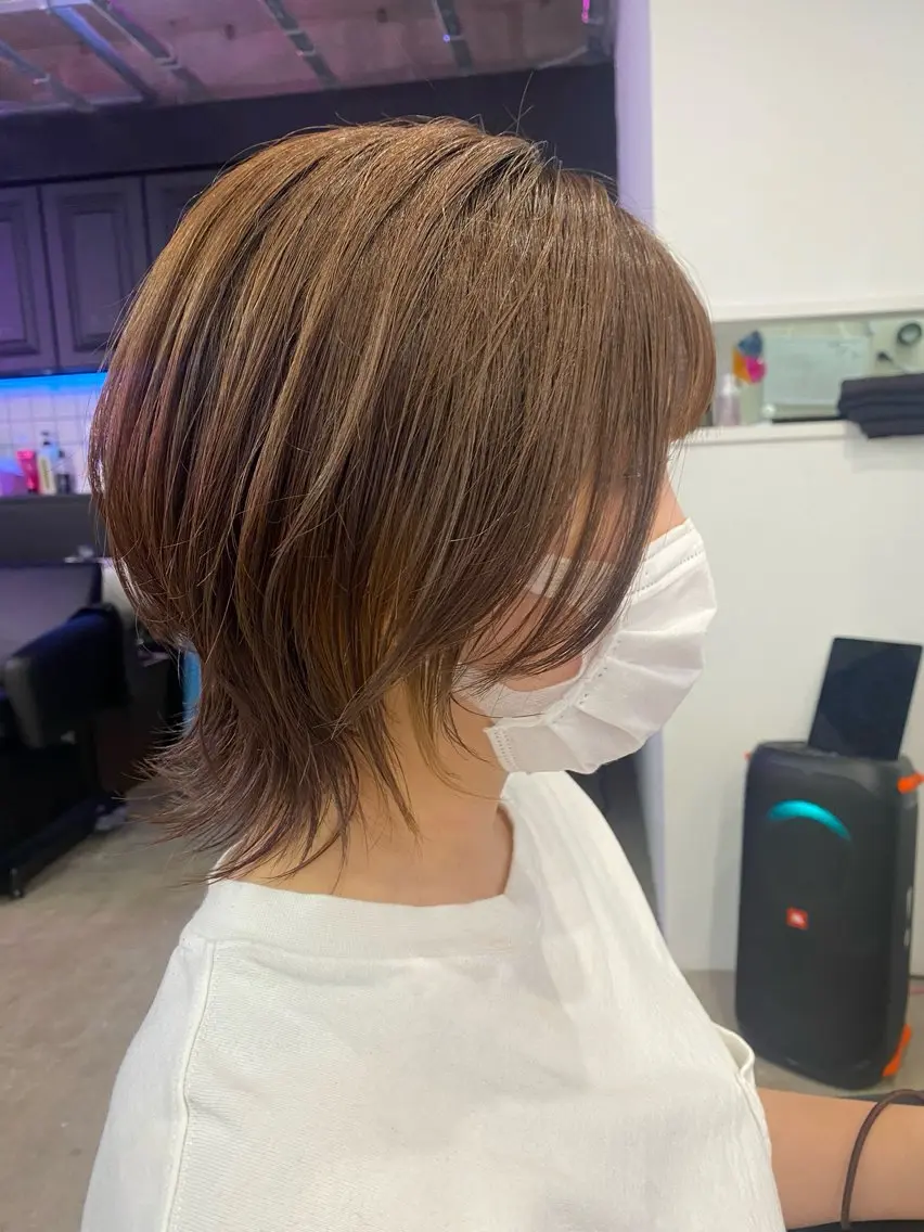 ミディアム カラー くびれヘア カット ヘアカラー トリートメント 【ウルフ/レイヤー/ 白髪ぼかし】タツヤのヘアスタイル