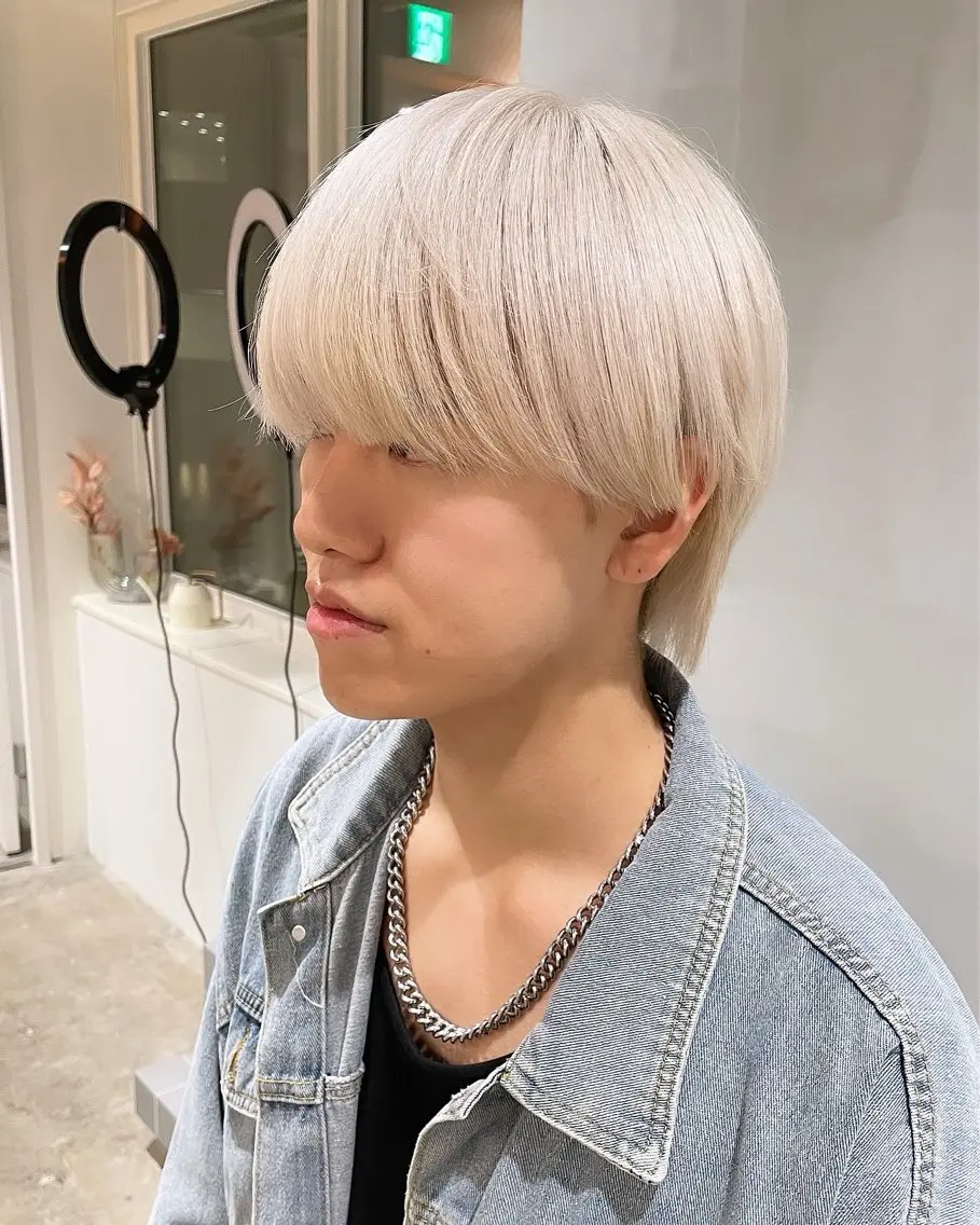 ショート カラー メンズ メンズブリーチ ブリーチ ブロンド ホワイトブロンド ヘアカラー 🎀プルエクステ みまひかる🎀のヘアスタイル
