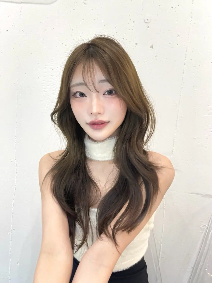 ロング レイヤーカット カット ヘアカラー トリートメント ハッシュカット/ 水光艶カラー/RINのヘアスタイル