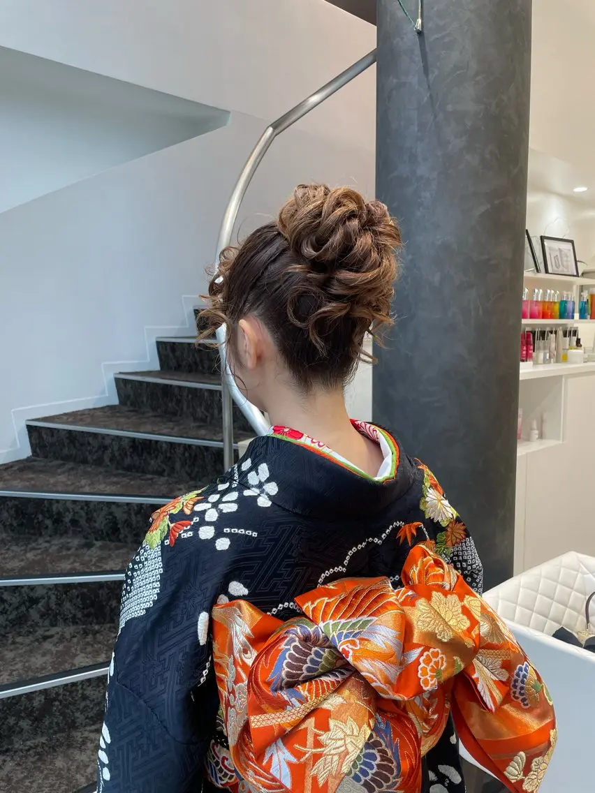ヘアアレンジ ヘアセット BiBi 藪 菜月のヘアスタイル