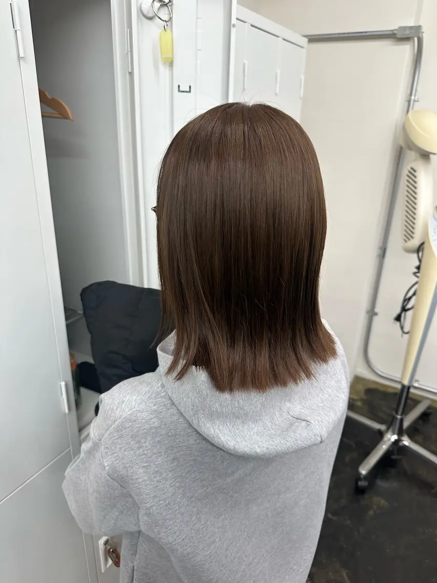 ミディアム カラー 縮毛矯正・透明感 カラー💙acoのヘアスタイル