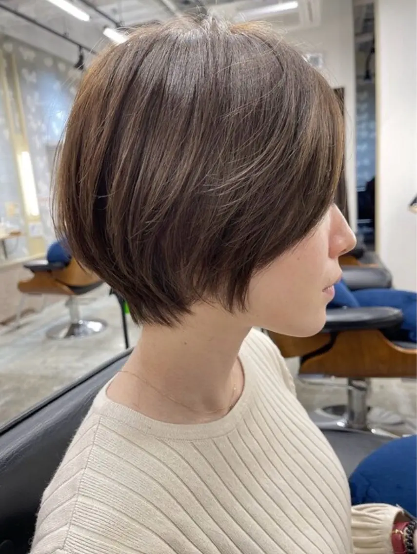 【3cm以上】レディースショートカット限定¥0髪質改善トリートメント付き※〜あごラインまでの写真