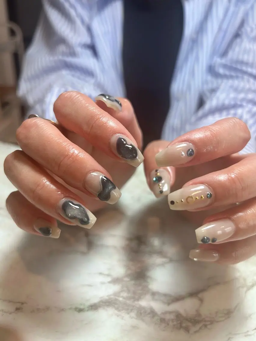 ネイル ハンドネイル フットネイル TESORO nailのネイルデザイン