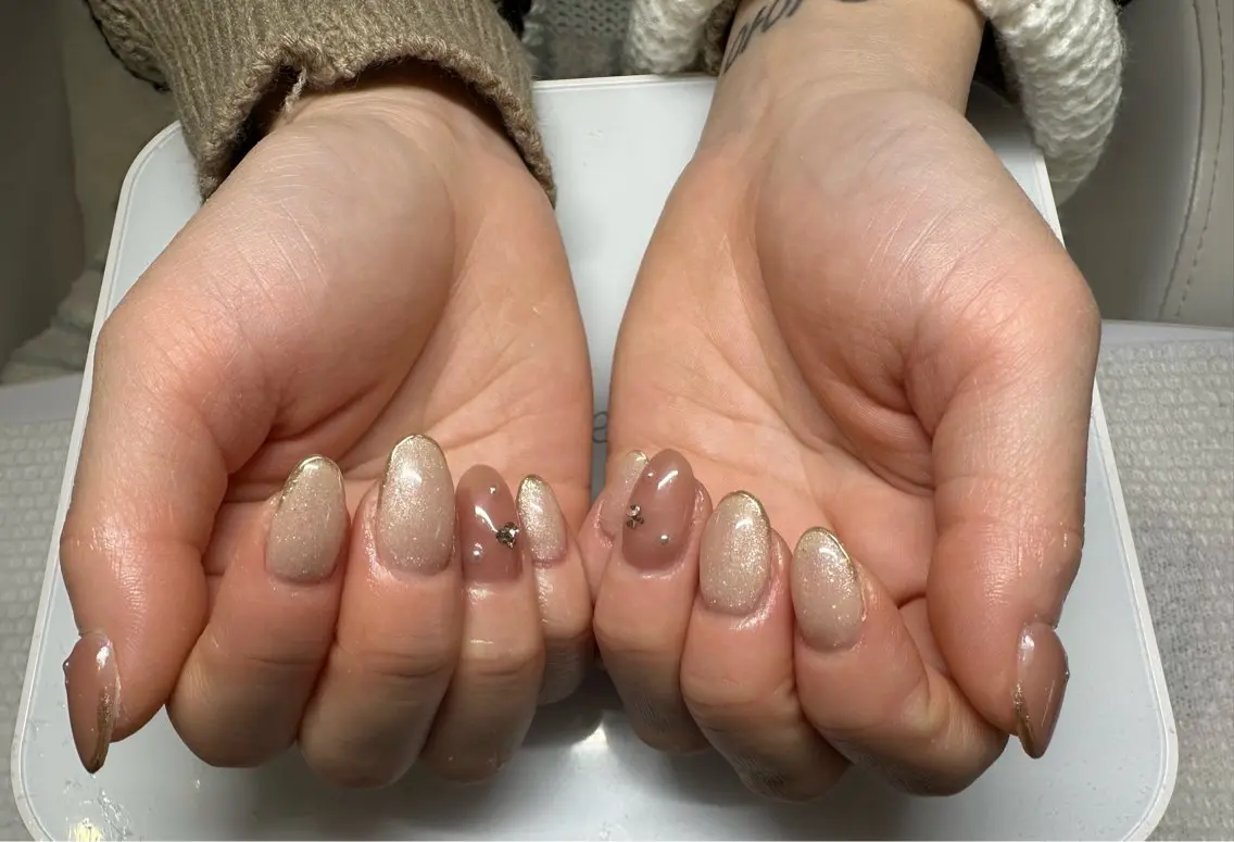 ネイル ハンドネイル AOAQUA SHIORIのネイルデザイン
