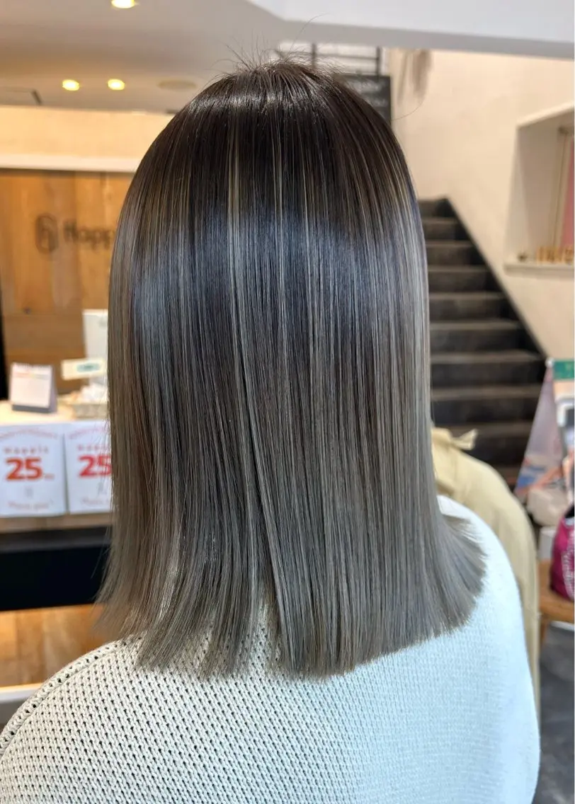 ミディアム カラーモデル募集中 美容室ハピスのヘアスタイル