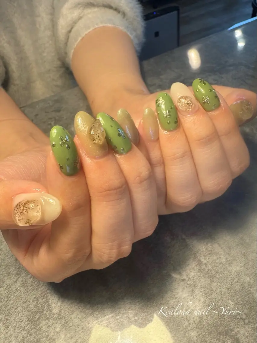 ネイル アートネイル 持ち込み 西村 ゆりのネイルデザイン