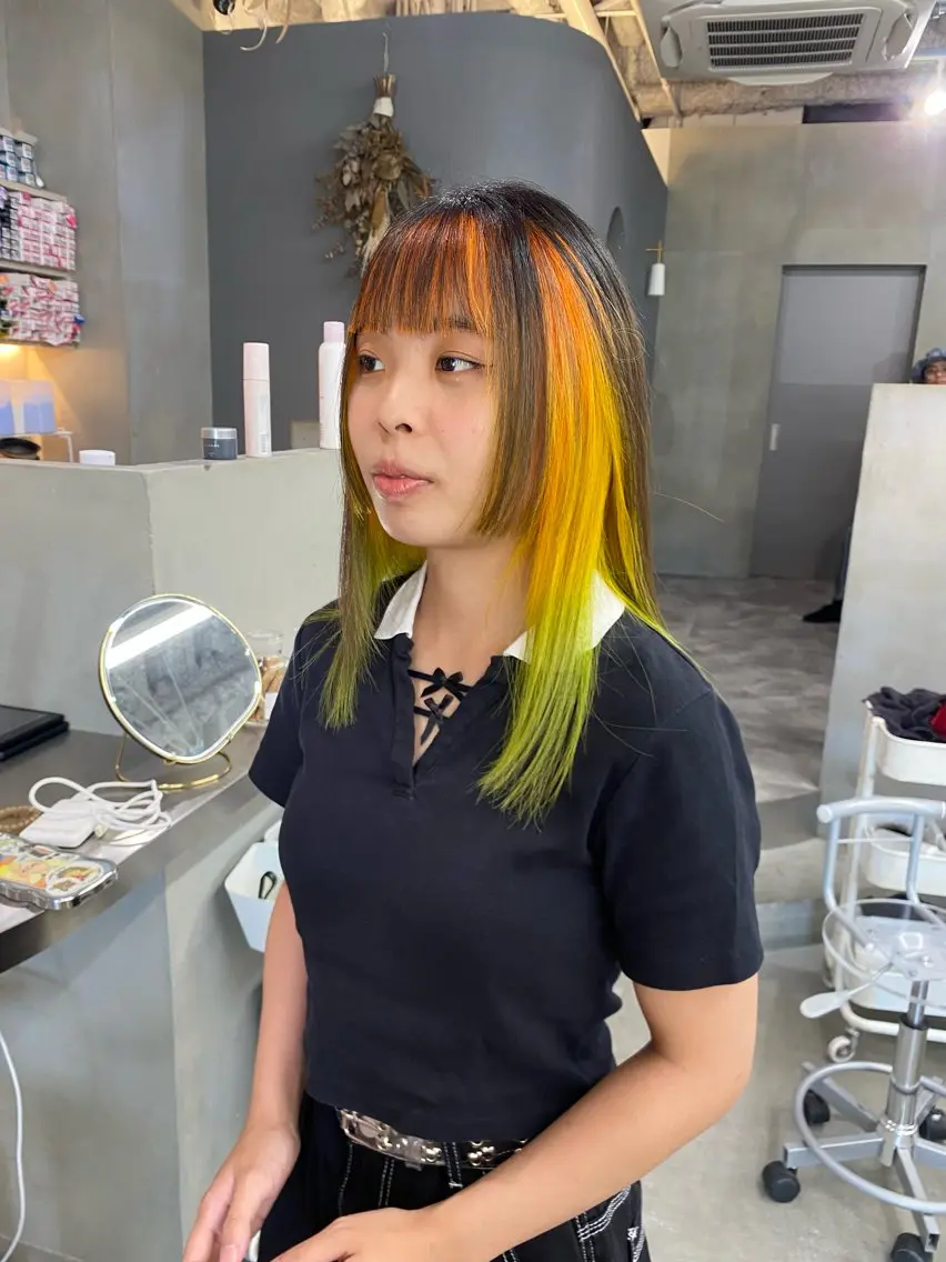セミロング カラー ヘアカラー 前橋 姫奈のヘアスタイル