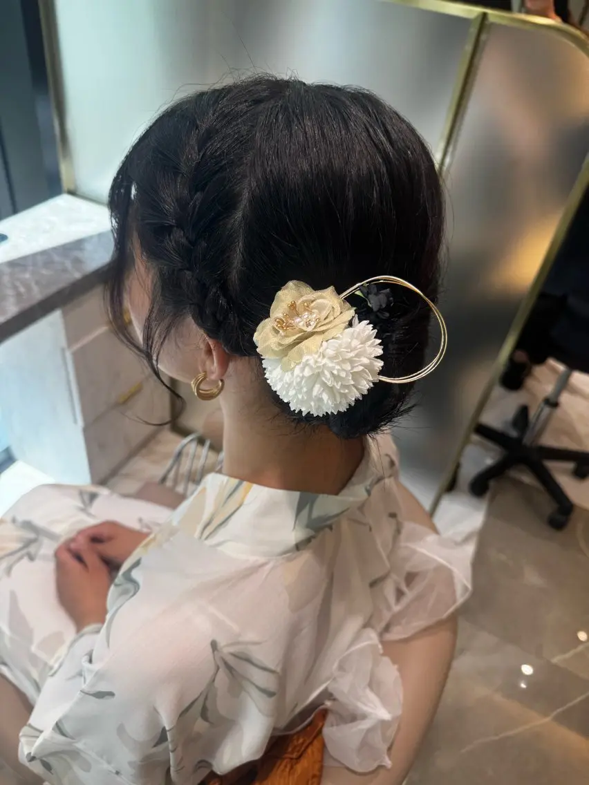 ミディアム ヘアセット めい 🩶🩶のヘアスタイル