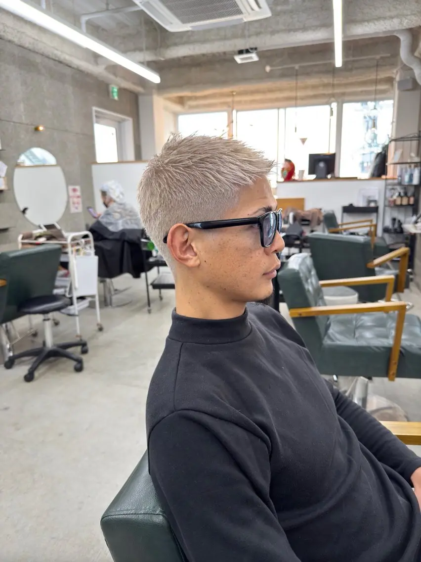 カラー メンズ カット 八谷 将平のヘアスタイル