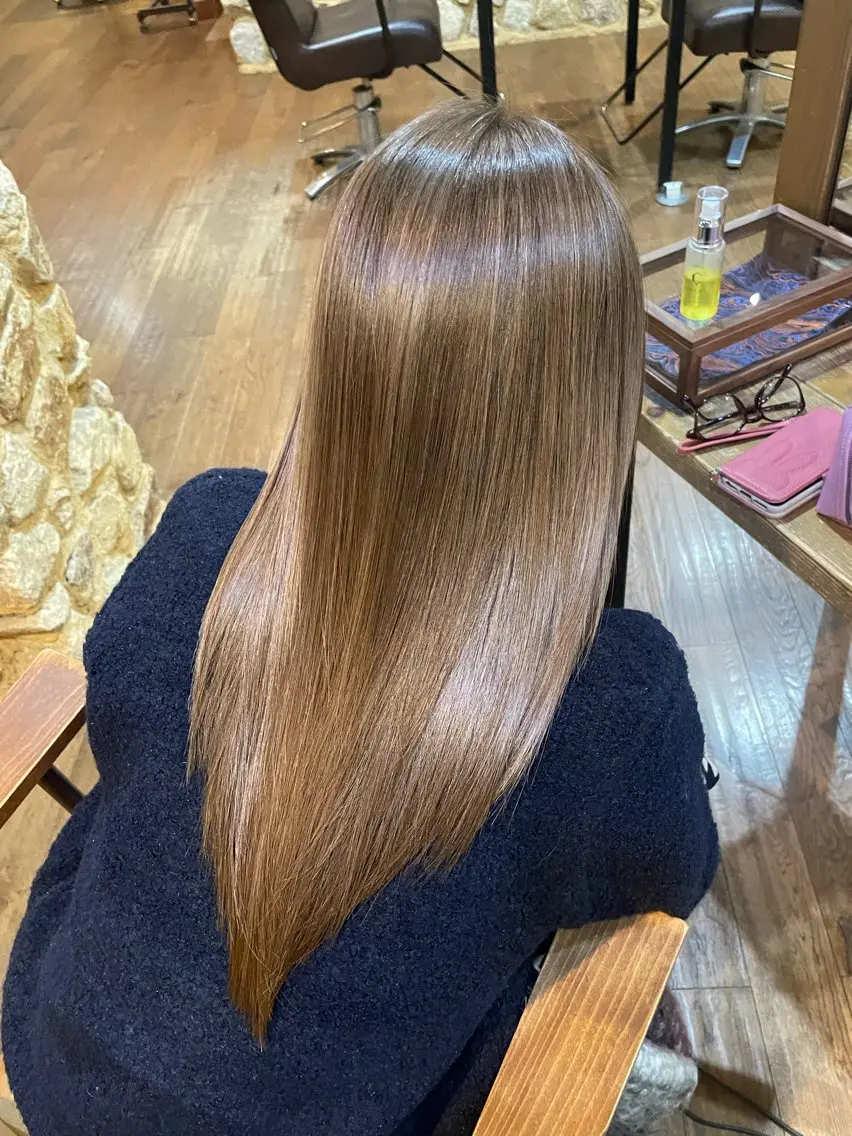 ロング トリートメント 縮毛矯正× 髪質改善カラー|藤田のヘアスタイル