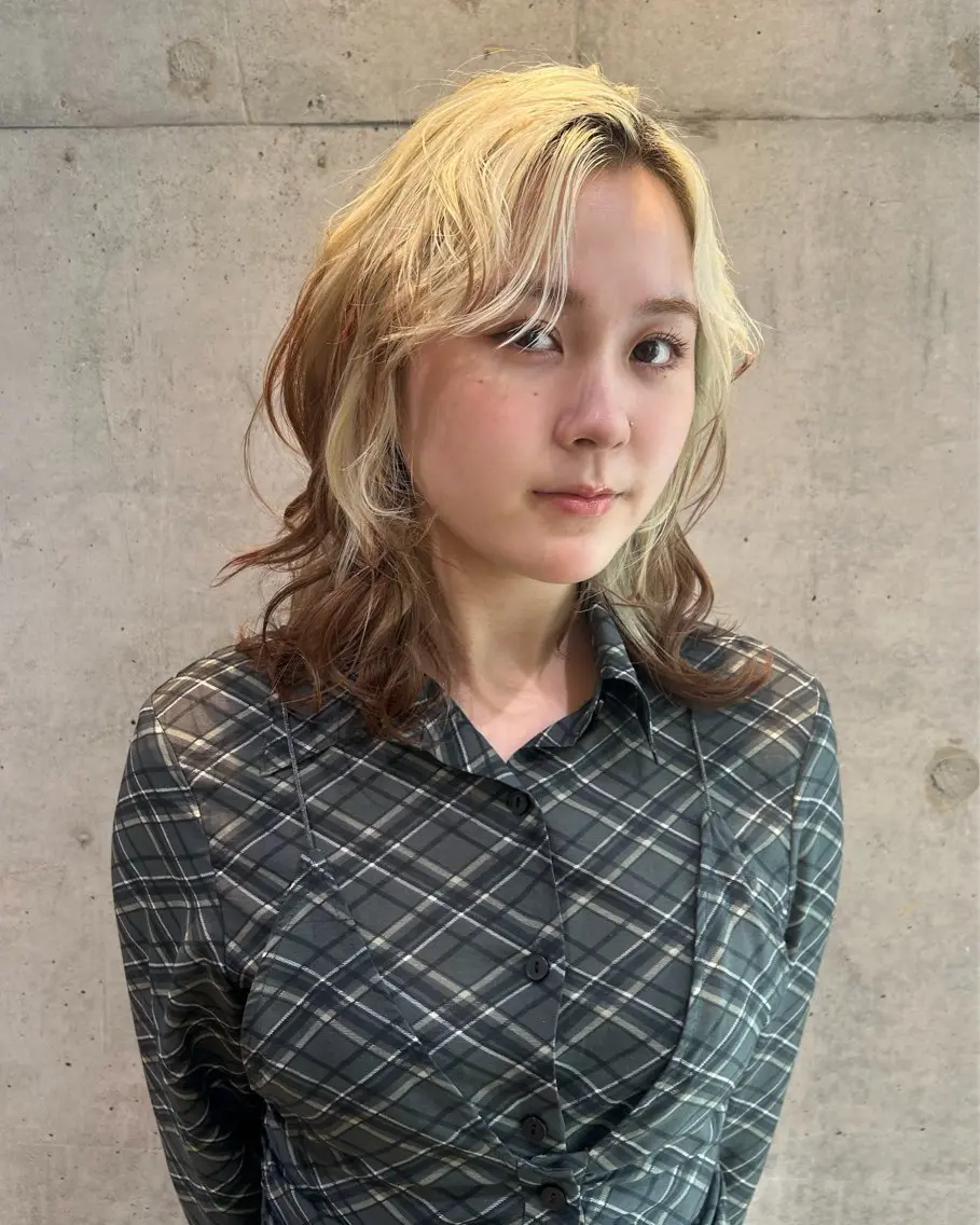 ミディアム トリートメント null 《 栞 》のヘアスタイル