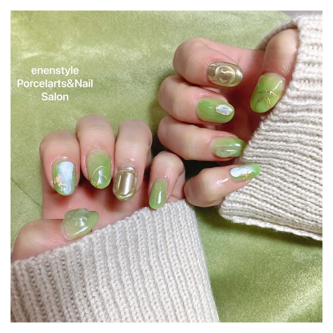 ミディアム ネイル ハンドネイル 🐾enen style 🐾のネイルデザイン