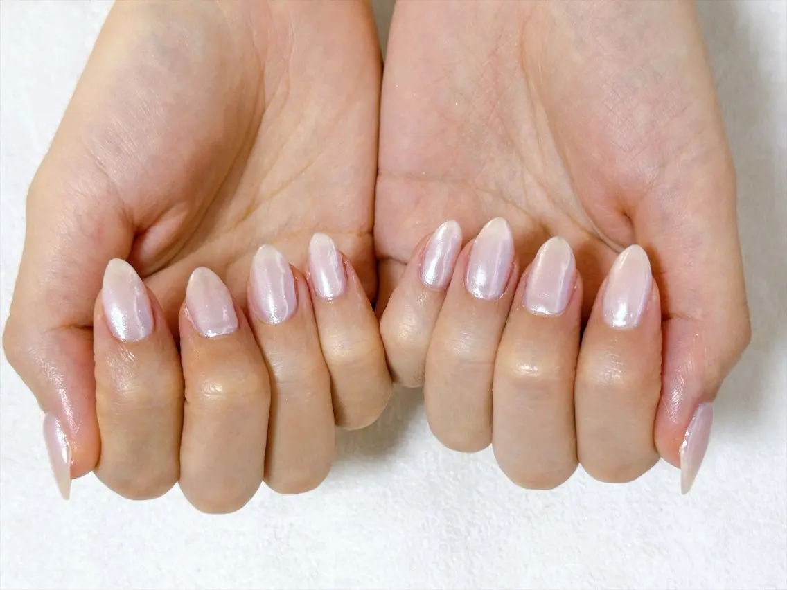 ネイル オーロラネイル フットネイル フレンチネイル ジェルネイル マグネットネイル ハンドネイル mogunail &blowのネイルデザイン