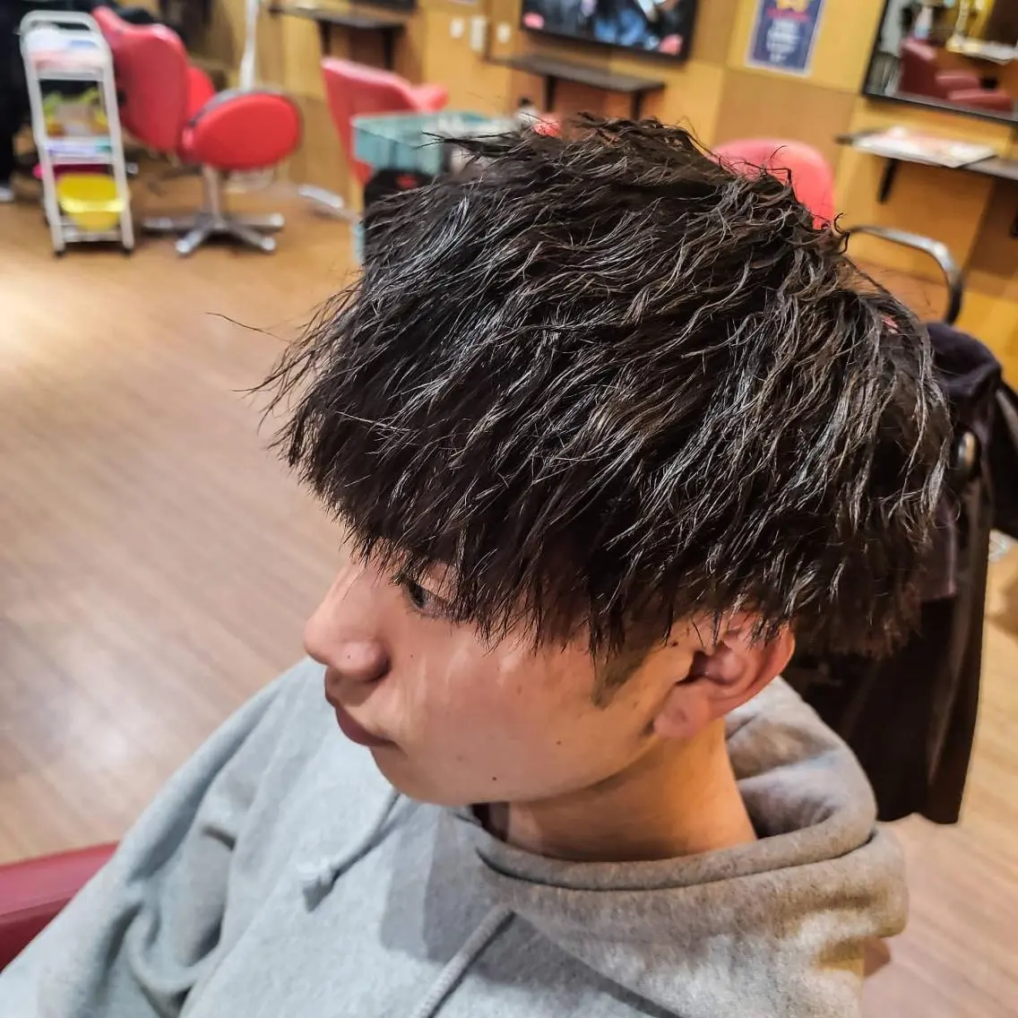 メンズ メンズパーマ メンズツイストパーマ ツイストパーマ 🩷Eny terrace🩷のヘアスタイル