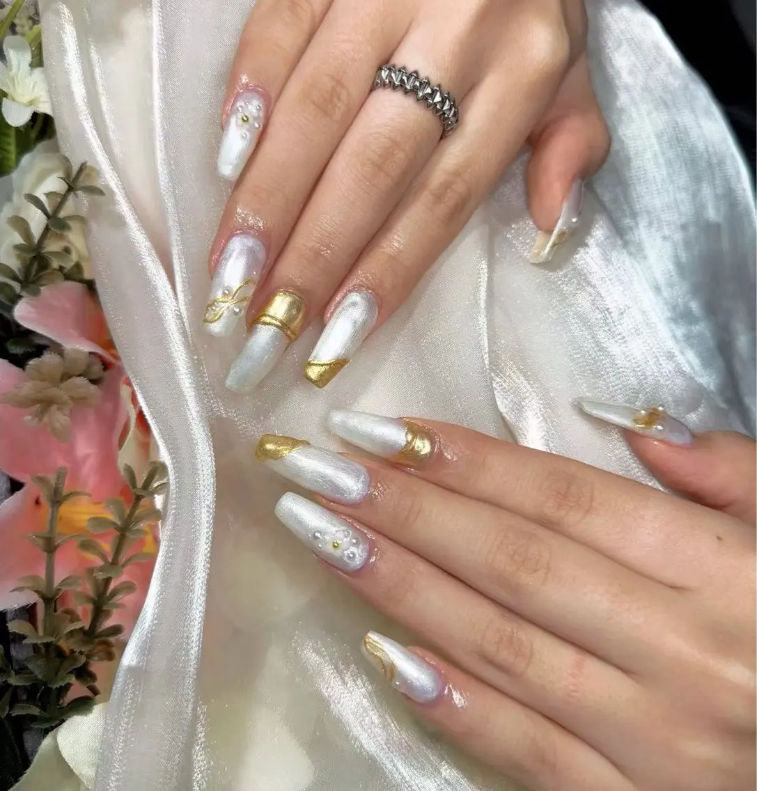 ネイル ハンドネイル WO MIAO💎のネイルデザイン