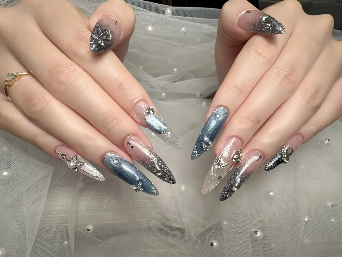 ネイル ハンドネイル EN salon💅 🦋もり💕のネイルデザイン