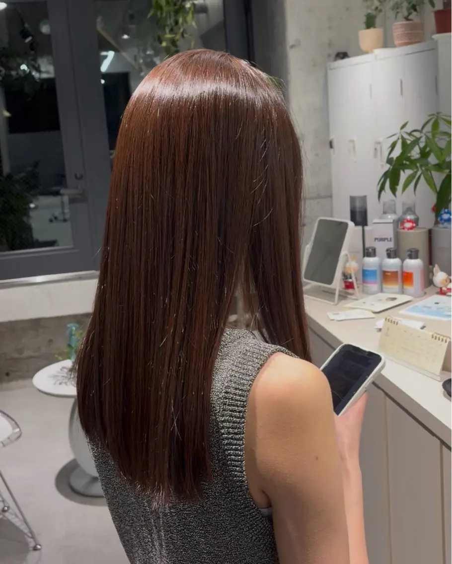 セミロング カラー MIU ciera.堀江のヘアスタイル