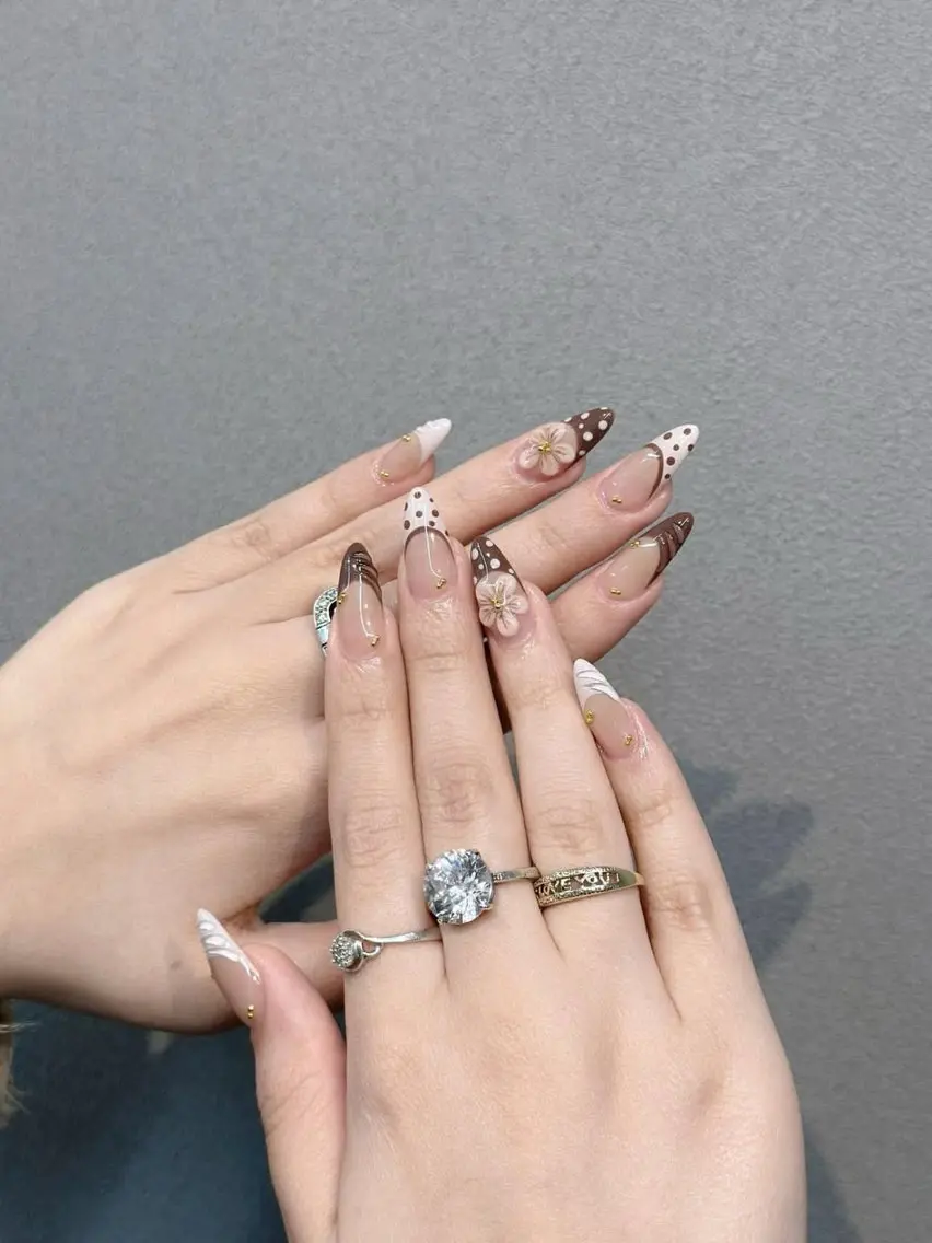 ネイル 持ち込み Nail Saitamaのネイルデザイン