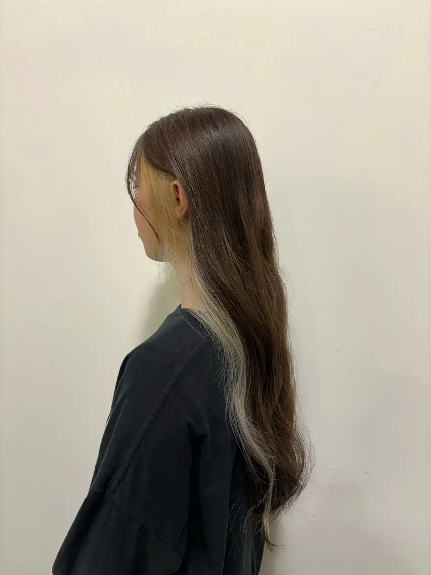 ブリーチカラー  いつもと気分を変えて明るいカラーで新しい自分に出会いましょう💖の写真