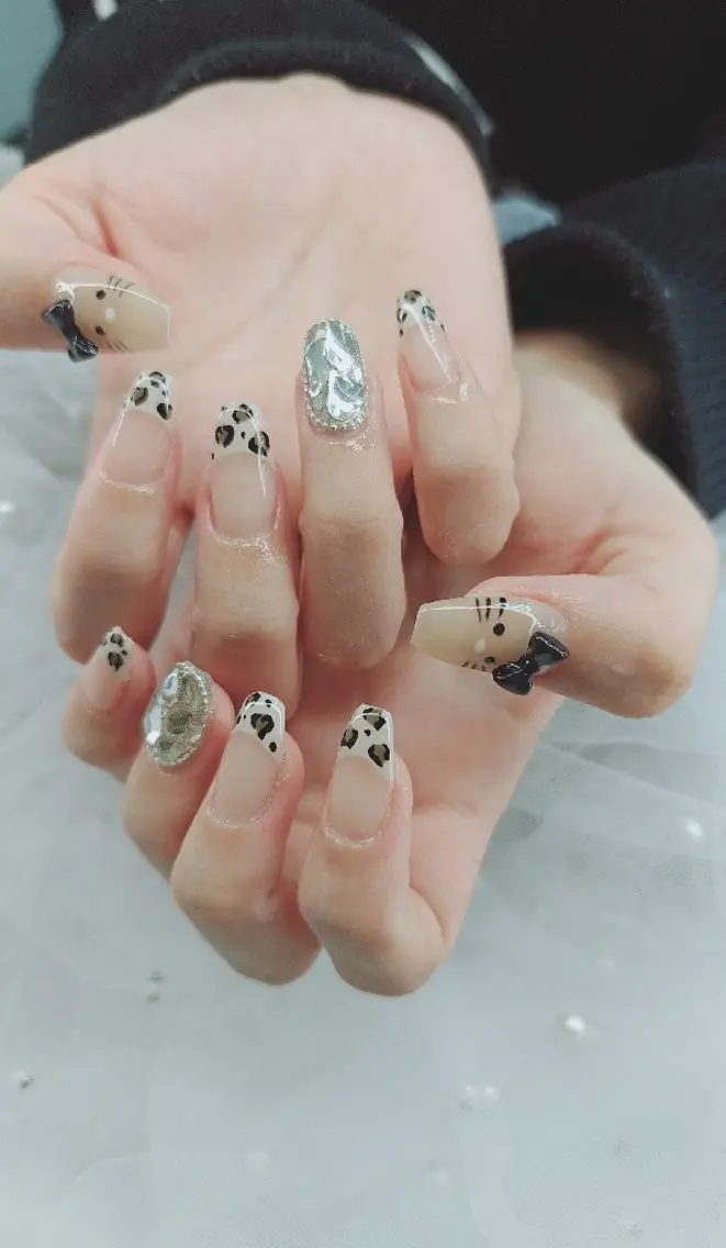 ネイル べっ甲ネイル チークネイル フレンチネイル 韓国ネイル ニュアンスネイル ♡Sherry  Nail♡のネイルデザイン