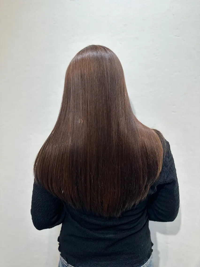 ロング カラー ブラウンカラー ナチュラルブラウン トリートメント 平野 佑名のヘアスタイル