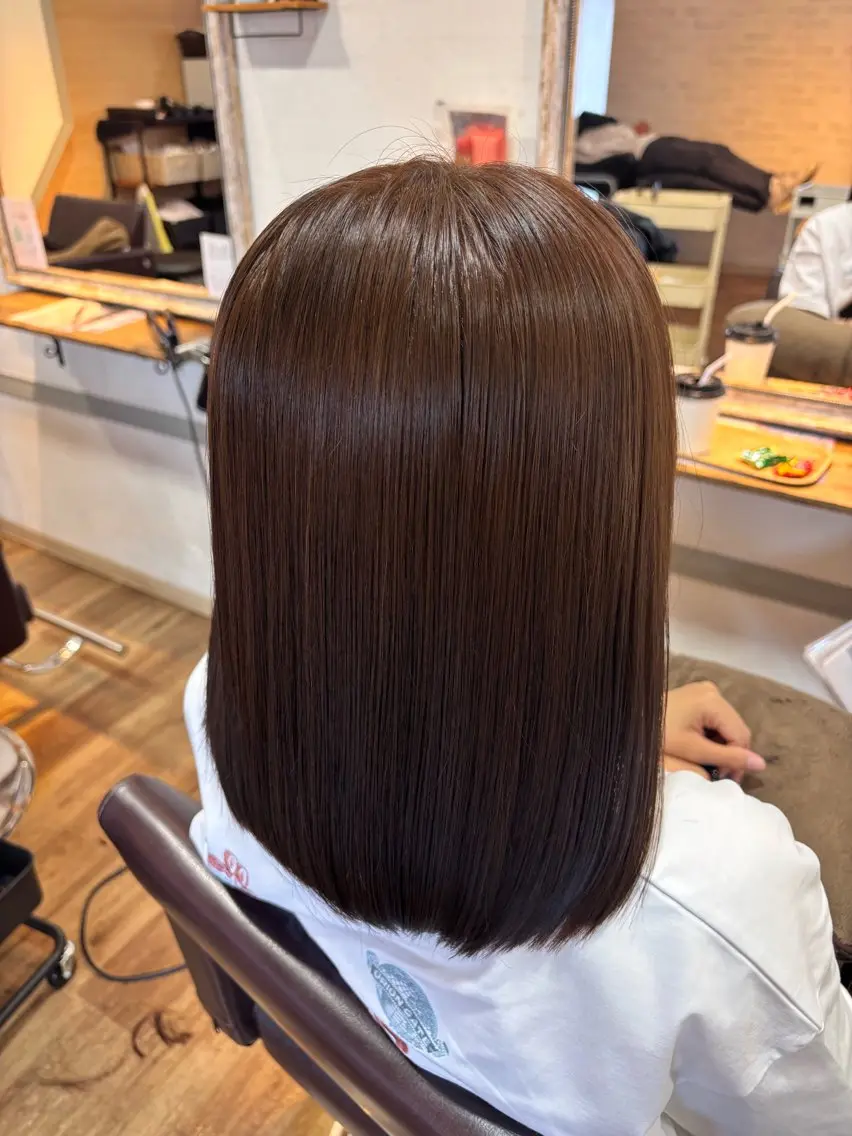 セミロング アッシュ カット 🫧髪質改善🫧山口 碧のヘアスタイル