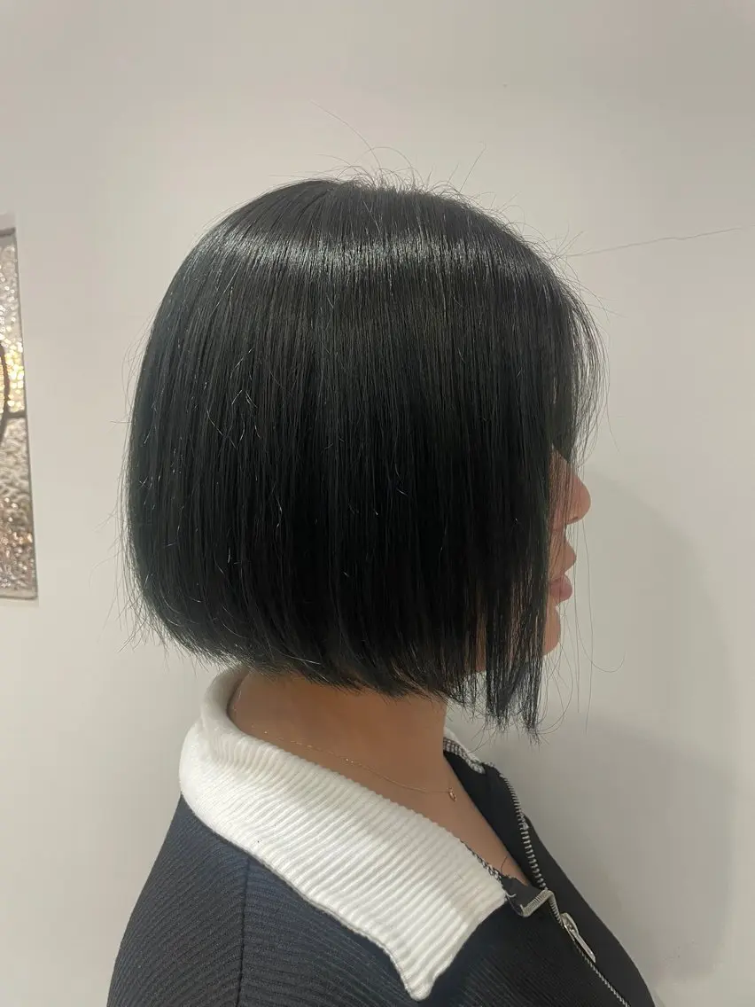 ショート カラー ボブ 中溝 トシミのヘアスタイル