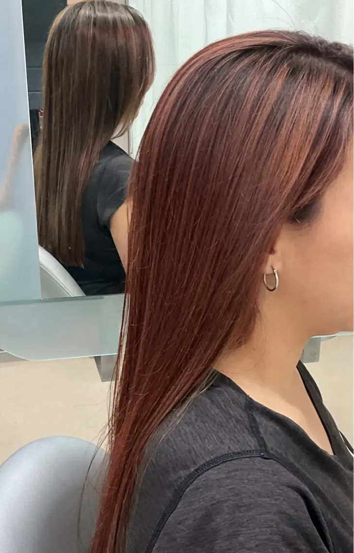 カット✂️ワンカラー&水素髪質改善トリートメント+ハニエルトリートメント　ダメージの多い髪質に最適の写真