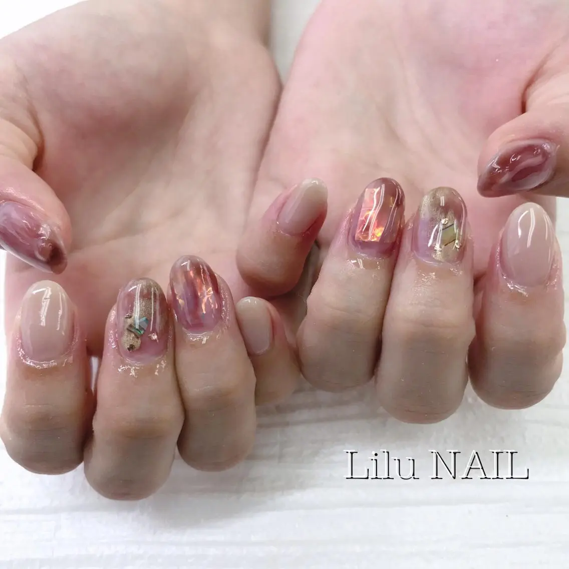 ネイル ニュアンスネイル モチの良さ◉ フィルインネイル♡のネイルデザイン