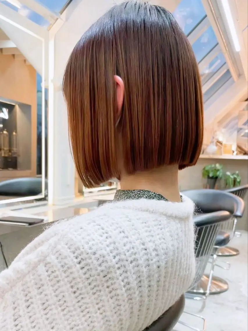 ショート カット ヘアカラー 縮毛矯正 トリートメント ‎🤍髪質改善‎🤍 レイヤーカット‎🤍のヘアスタイル