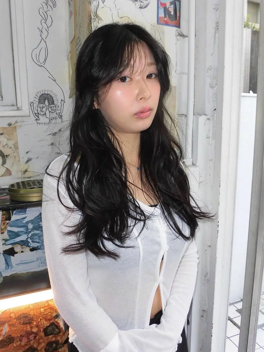 ロング カット 工藤 姫和のヘアスタイル