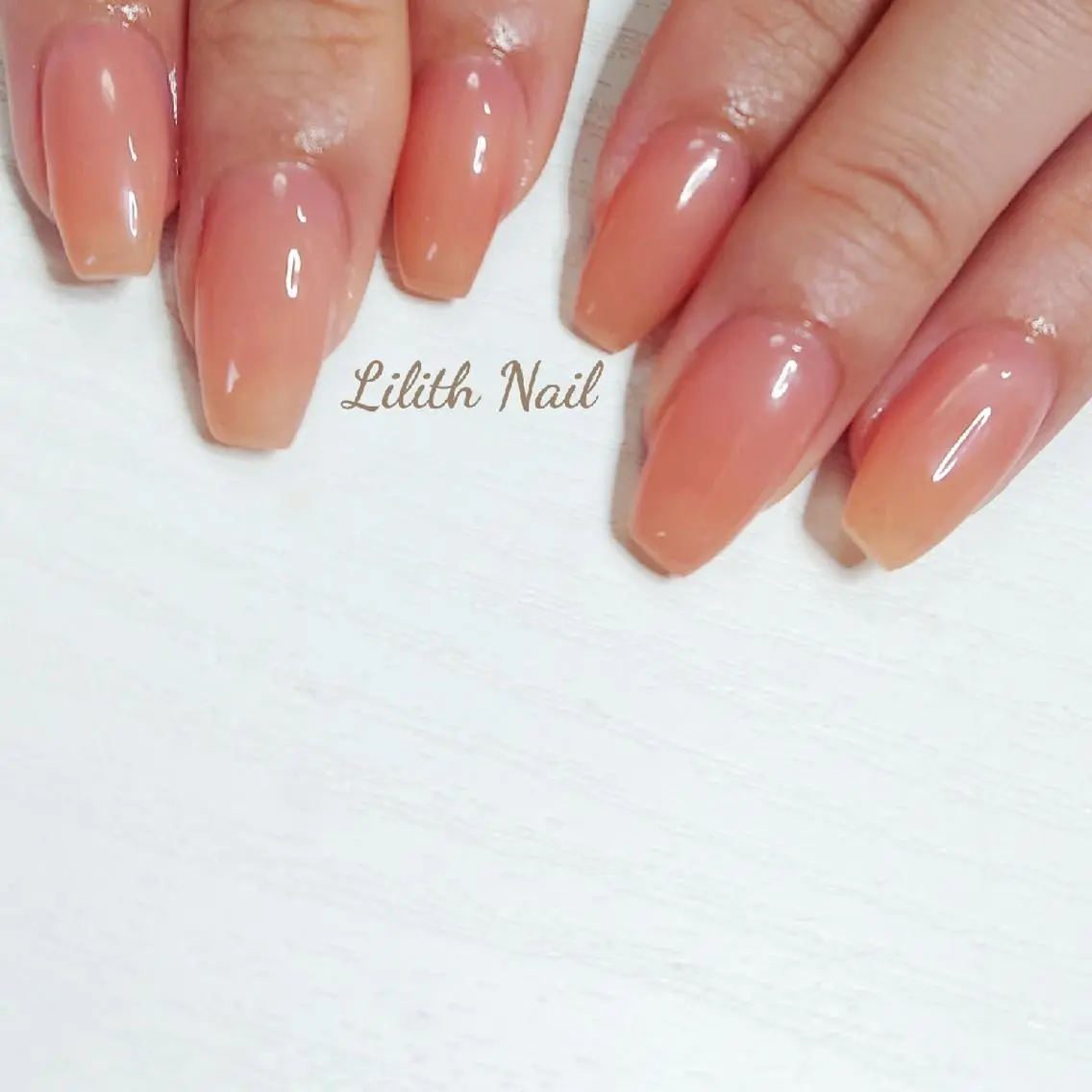 ネイル ブラウン クリアネイル ワンカラーネイル オレンジ ピンク ハンドネイル Lilith Nailのネイルデザイン