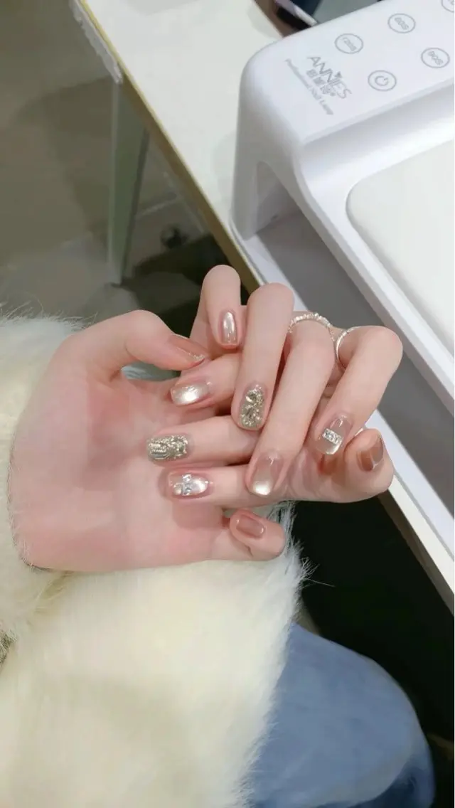 ネイル オウ びれいのネイルデザイン