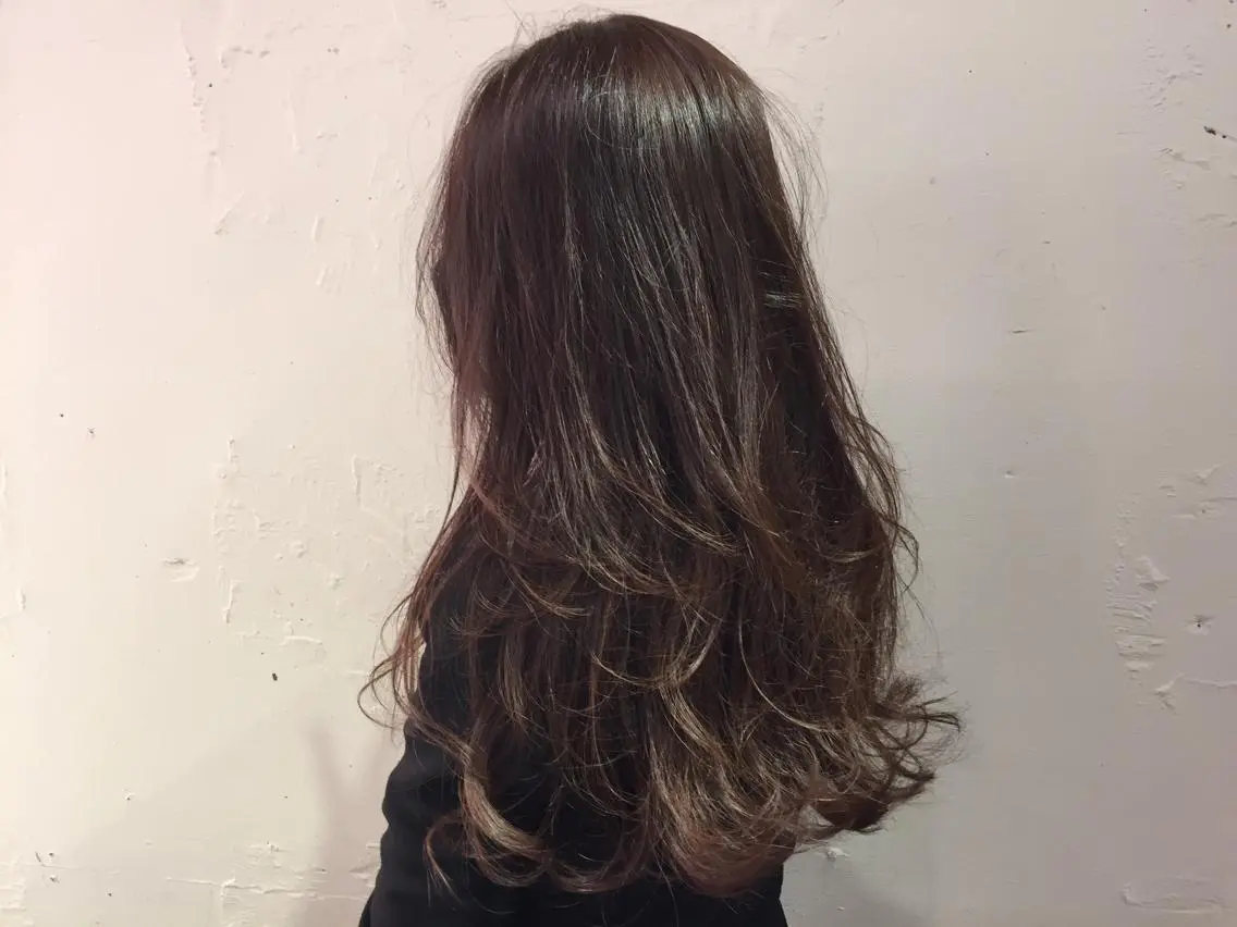 ロング カラー eri kinjoのヘアスタイル