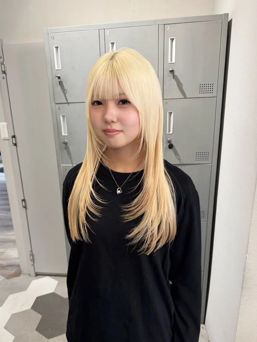 セミロング ヘアカラー 【天満1艶髪】潤艶/ 髪質改善🌹釣本竜哉のヘアスタイル