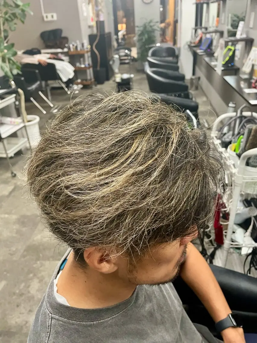 カラー メンズ 🌻ミラクル美容師 🌻✨クッポ✨のヘアスタイル