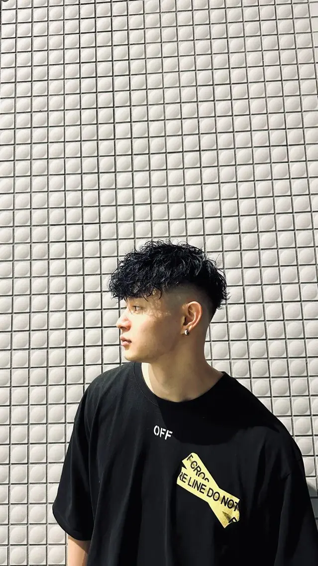 メンズカット+メンズパーマ+ケアトリートメント+シャンプーブローの写真