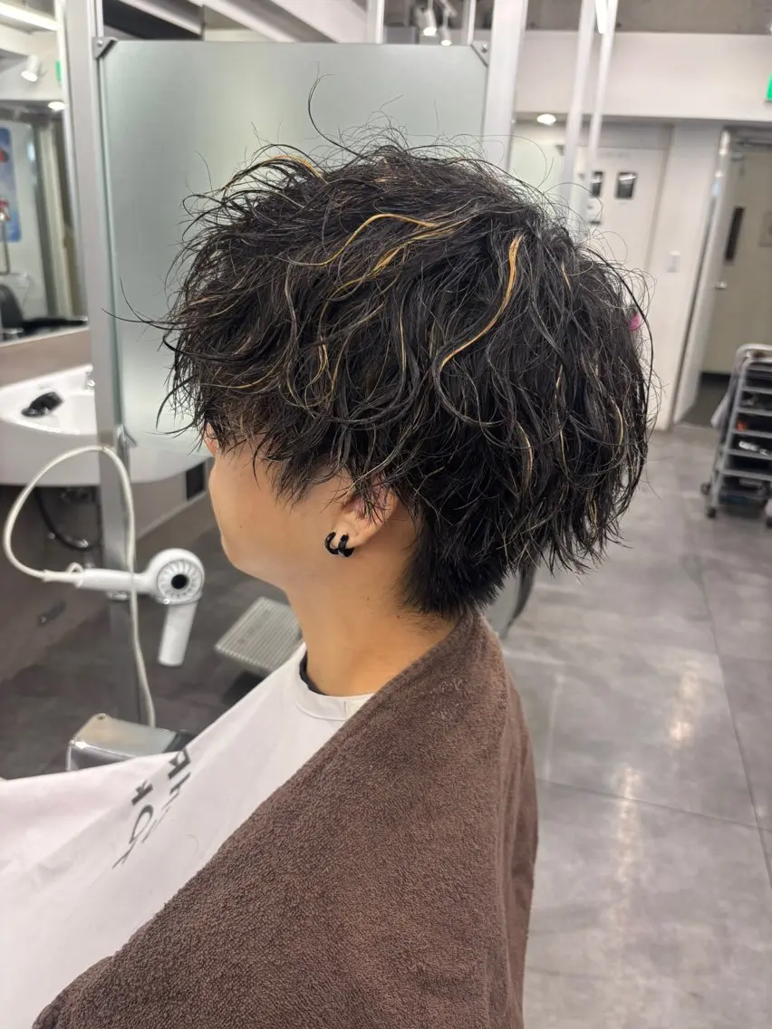 ミディアム パーマ メンズ 似合わせカット パーマ 金原 蓮のヘアスタイル