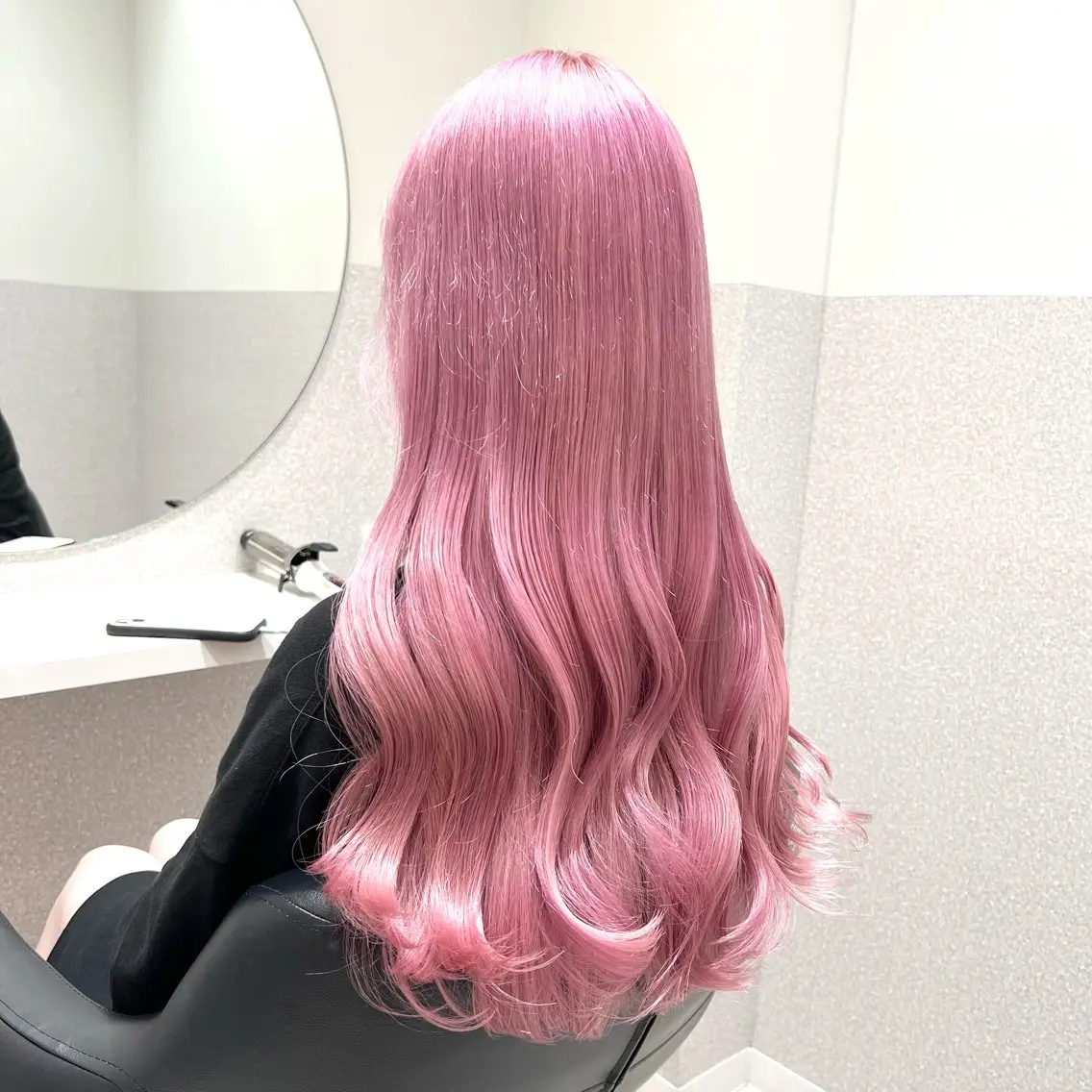 ロング カラー 🩵ブリーチカラー MIORI🩵のヘアスタイル