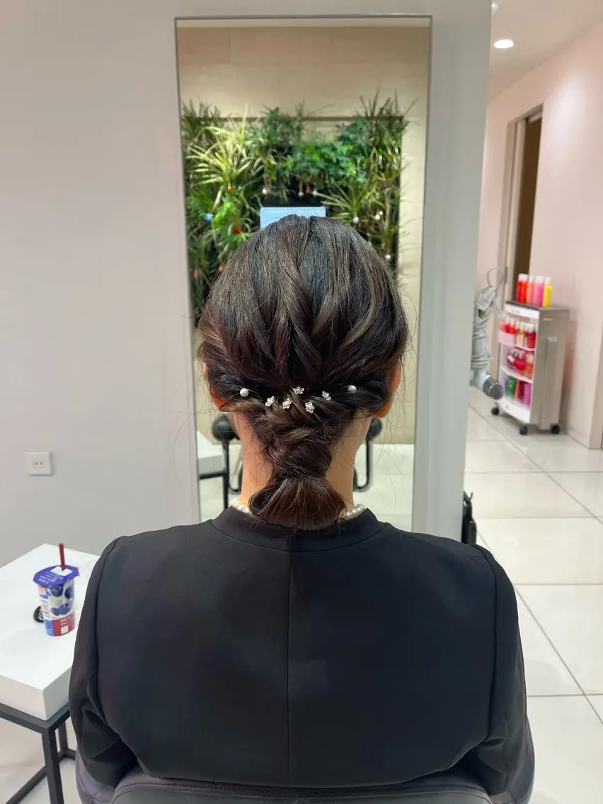 セミロング ヘアアレンジ 海外ネイル/ トレンドネイル/美波のネイルデザイン