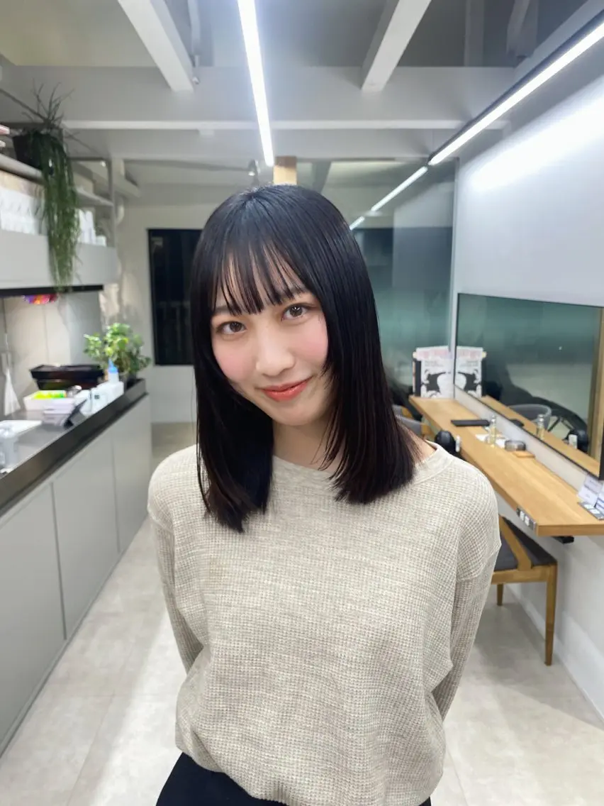 ミディアム カラー カット ヘアカラー トリートメント noa/ 渋谷のヘアスタイル