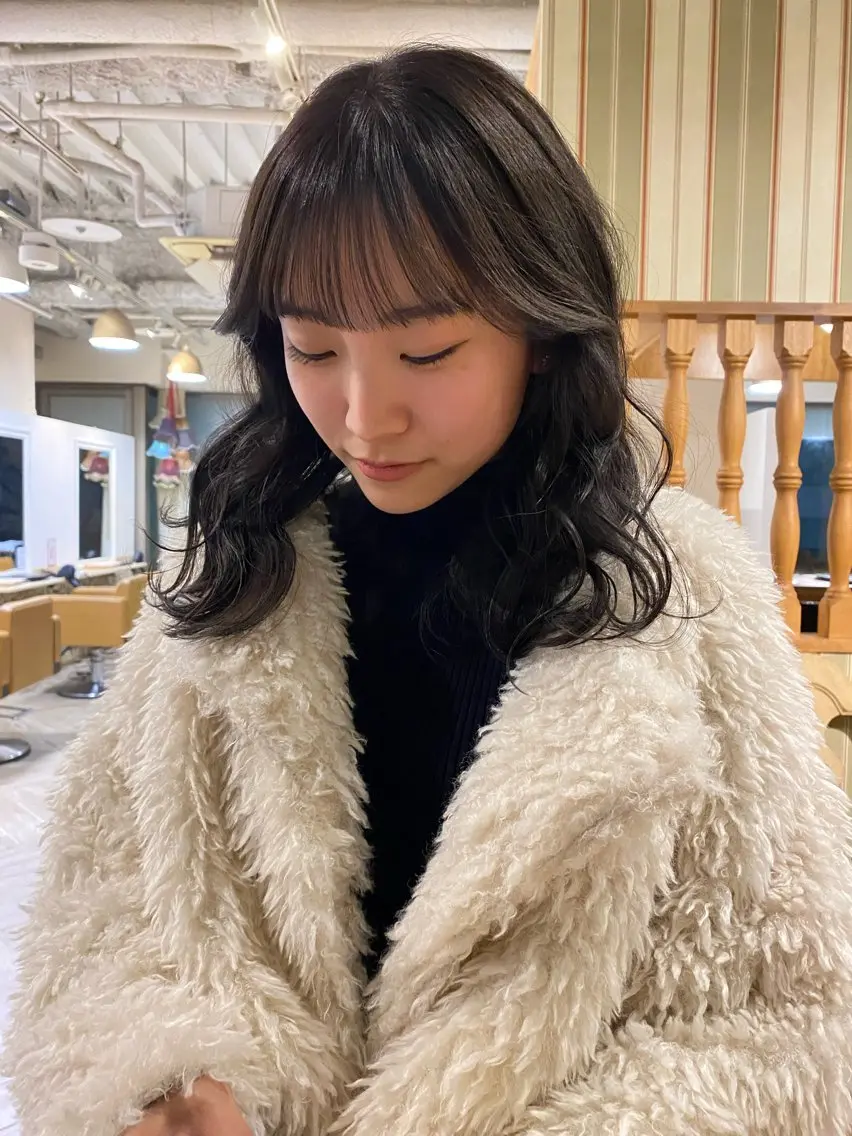 セミロング カラー トリートメント ヘアカラー トリートメント LUVISM新潟🎀 透明感カラー/ミユのヘアスタイル